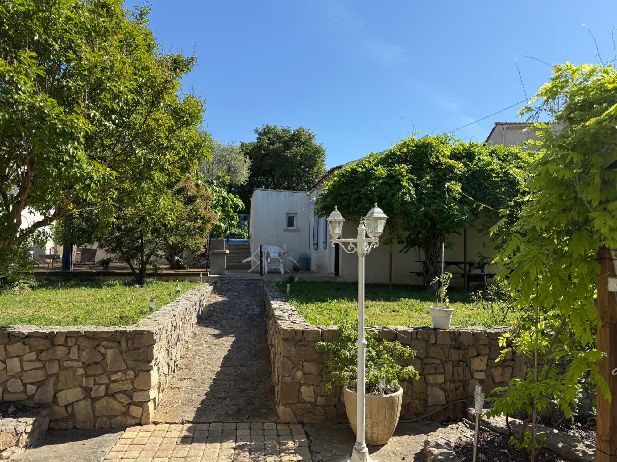 Holiday home Climatise Avec Piscine Sur Les Hauteurs De